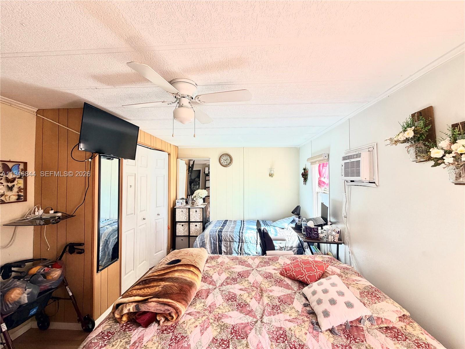 KINGS MANOR ESTATES WEST - Residential