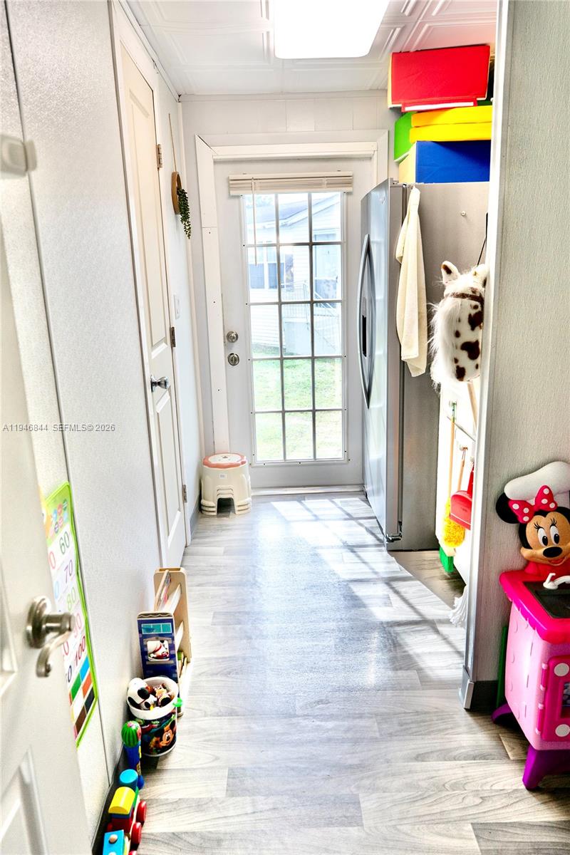 KINGS MANOR ESTATES WEST - Residential