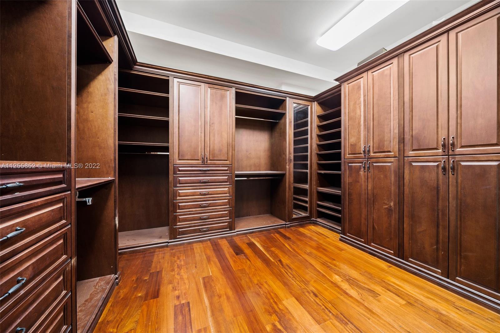 WILLIAMS ISLAND 3RD AMEND - Residential