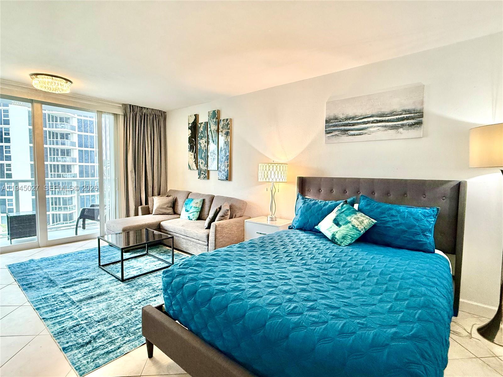 THE AVENTURA BEACH CLUB C - Residential