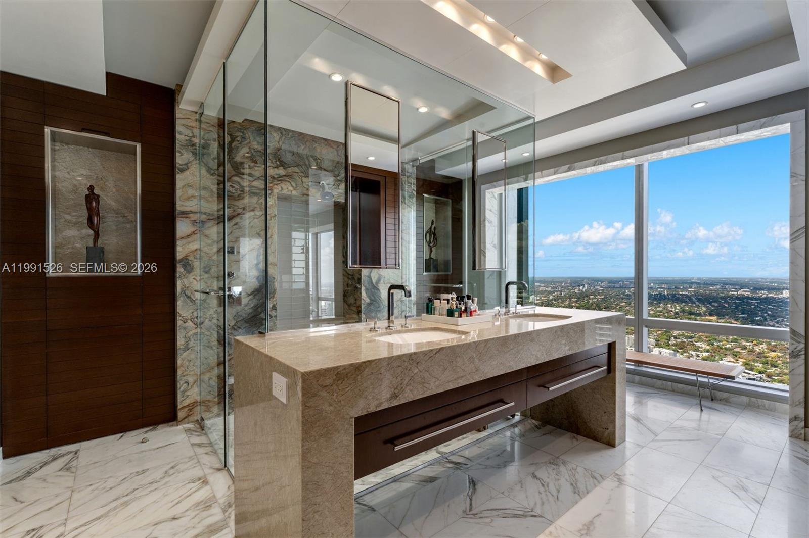 MILLENNIUM TOWER RESIDENC - Residential