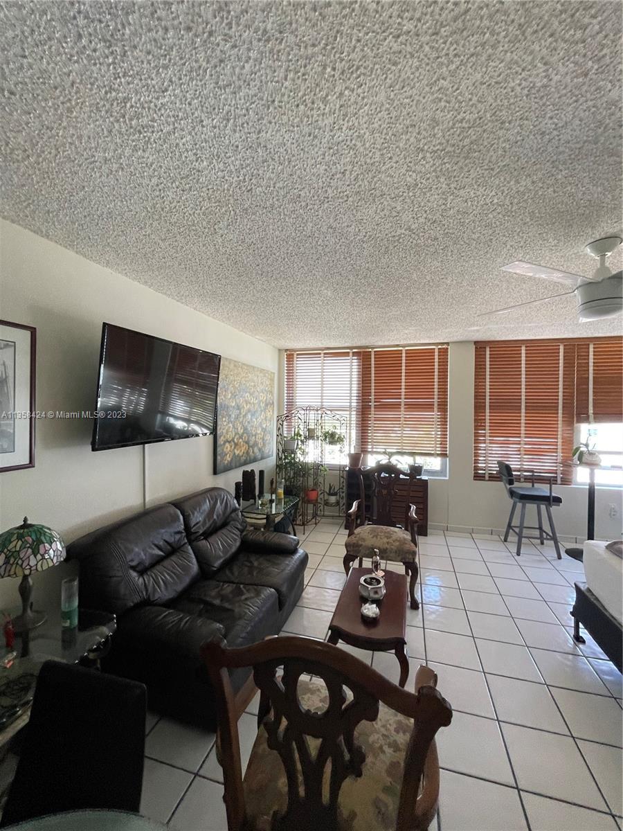 TRITON TOWER CONDO - Residential