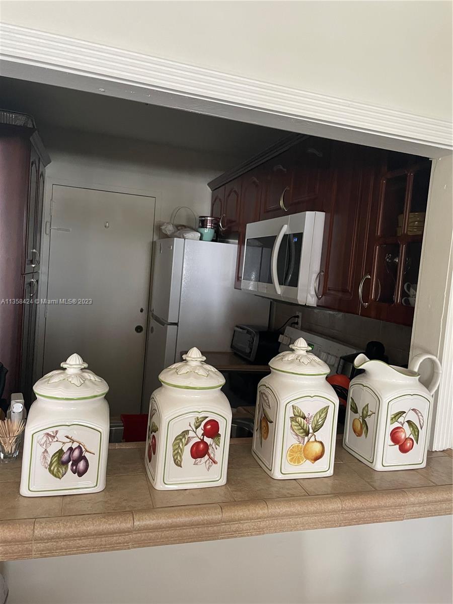 TRITON TOWER CONDO - Residential