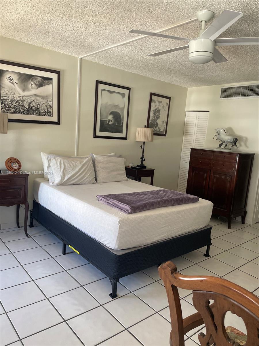 TRITON TOWER CONDO - Residential