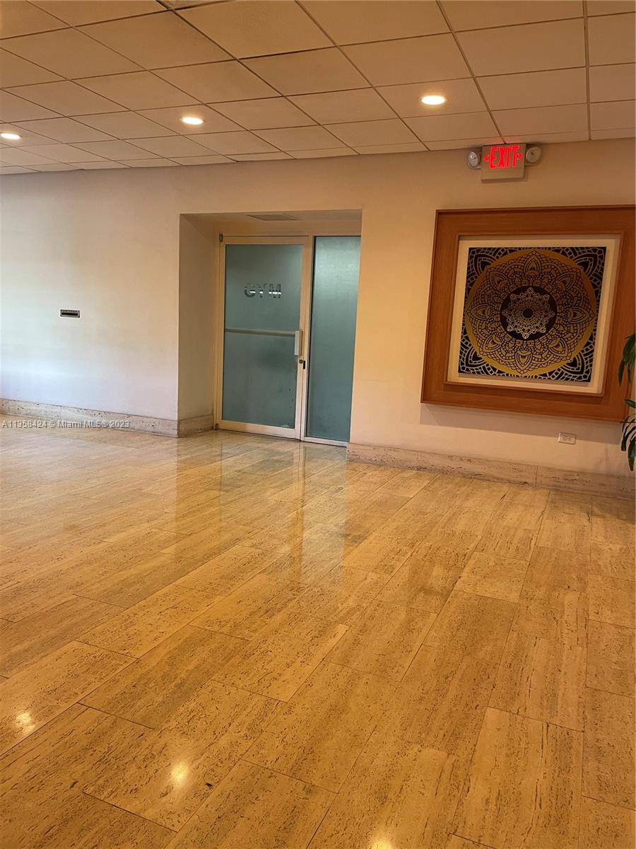 TRITON TOWER CONDO - Residential