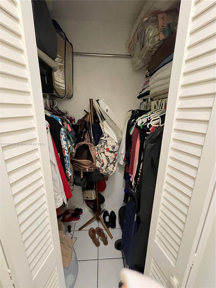 TRITON TOWER CONDO - Residential