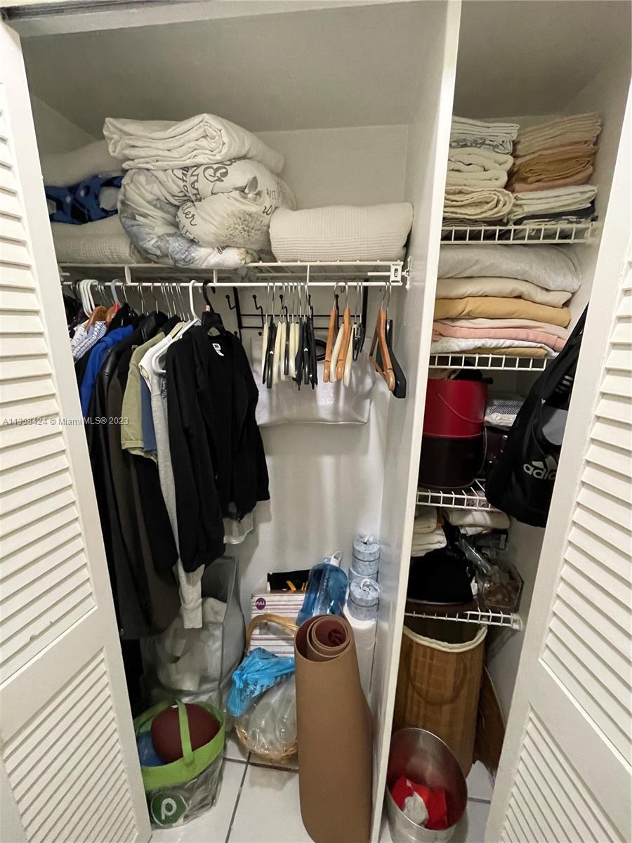 TRITON TOWER CONDO - Residential