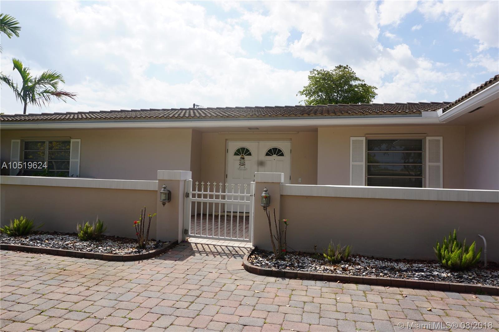 MIRROR LAKE ESTATES SEC 2 - Residential Lease