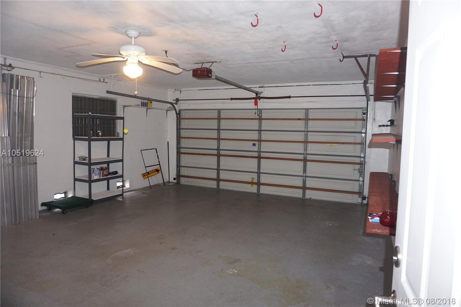 MIRROR LAKE ESTATES SEC 2 - Residential Lease