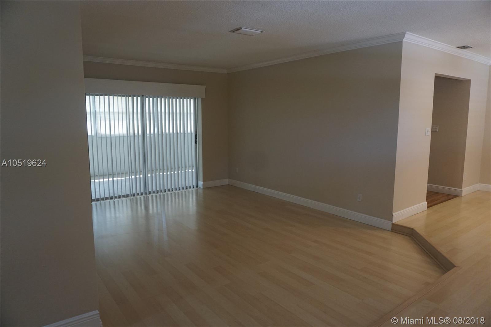 MIRROR LAKE ESTATES SEC 2 - Residential Lease