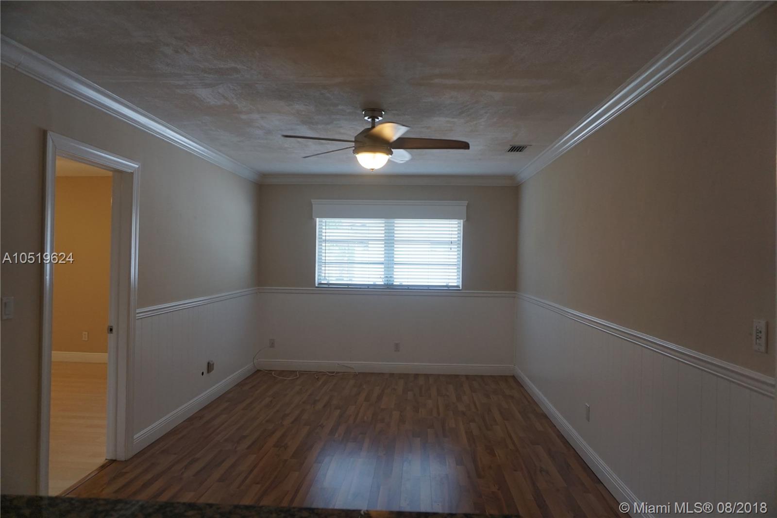 MIRROR LAKE ESTATES SEC 2 - Residential Lease