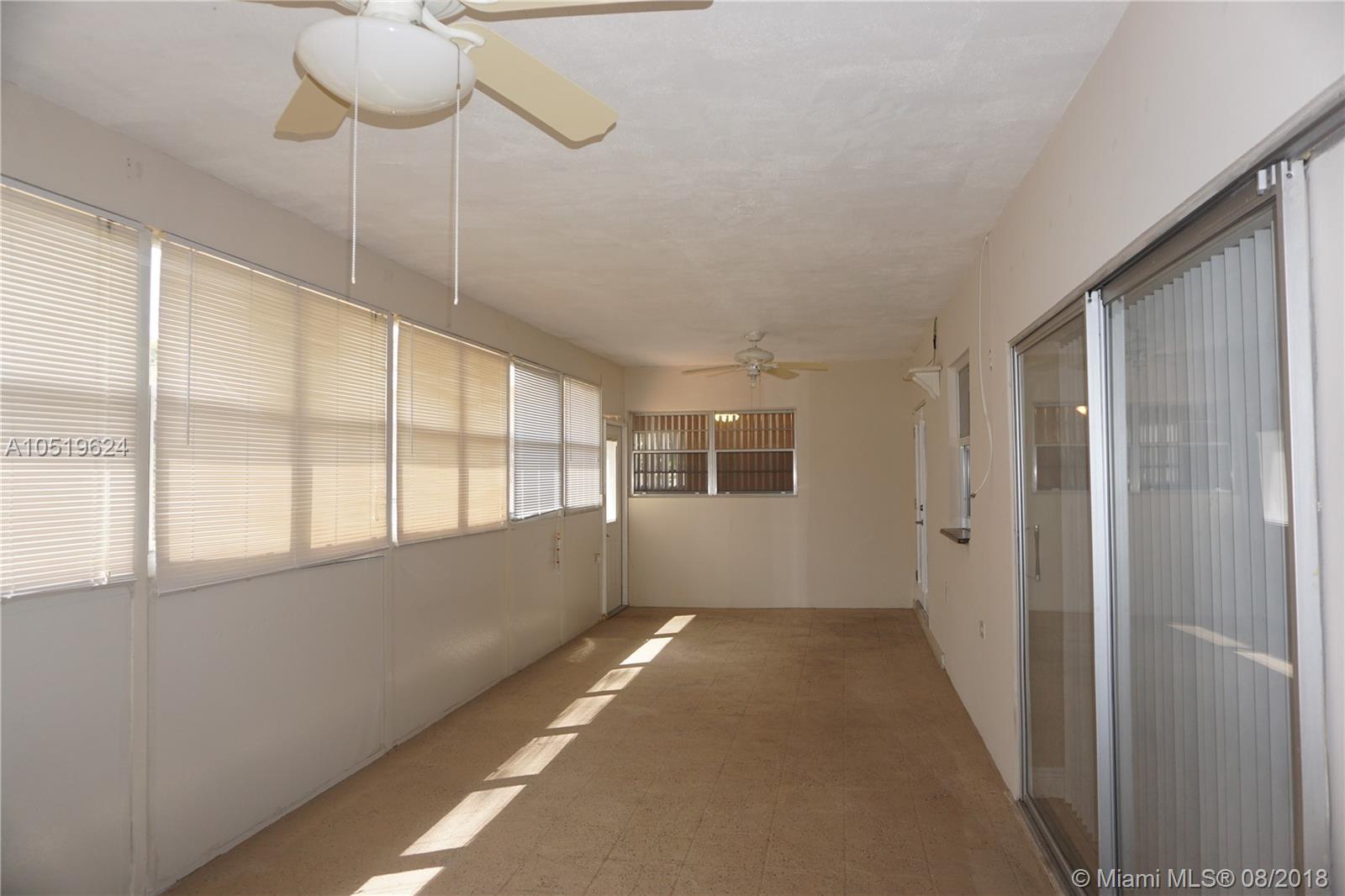 MIRROR LAKE ESTATES SEC 2 - Residential Lease