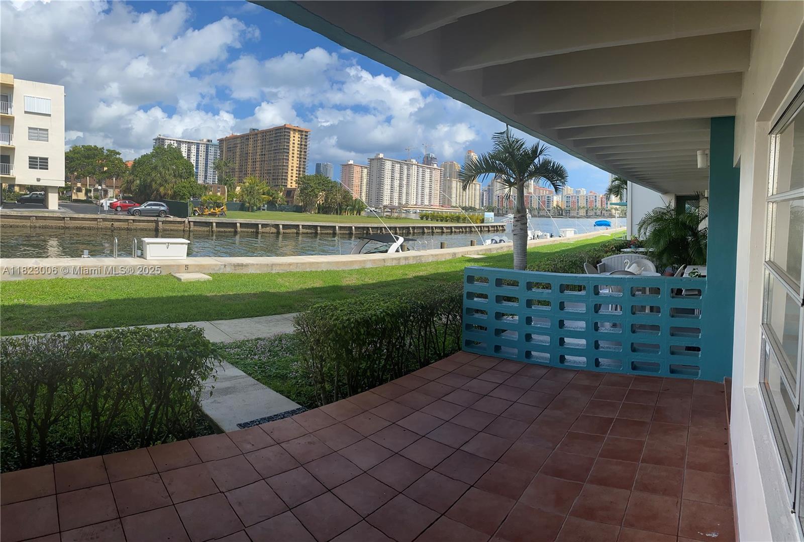 Rental Property at 3923 Ne 166th St N-106, North Miami Beach, Miami-Dade County, Florida - Bedrooms: 1 
Bathrooms: 1  - $1,850 MO.