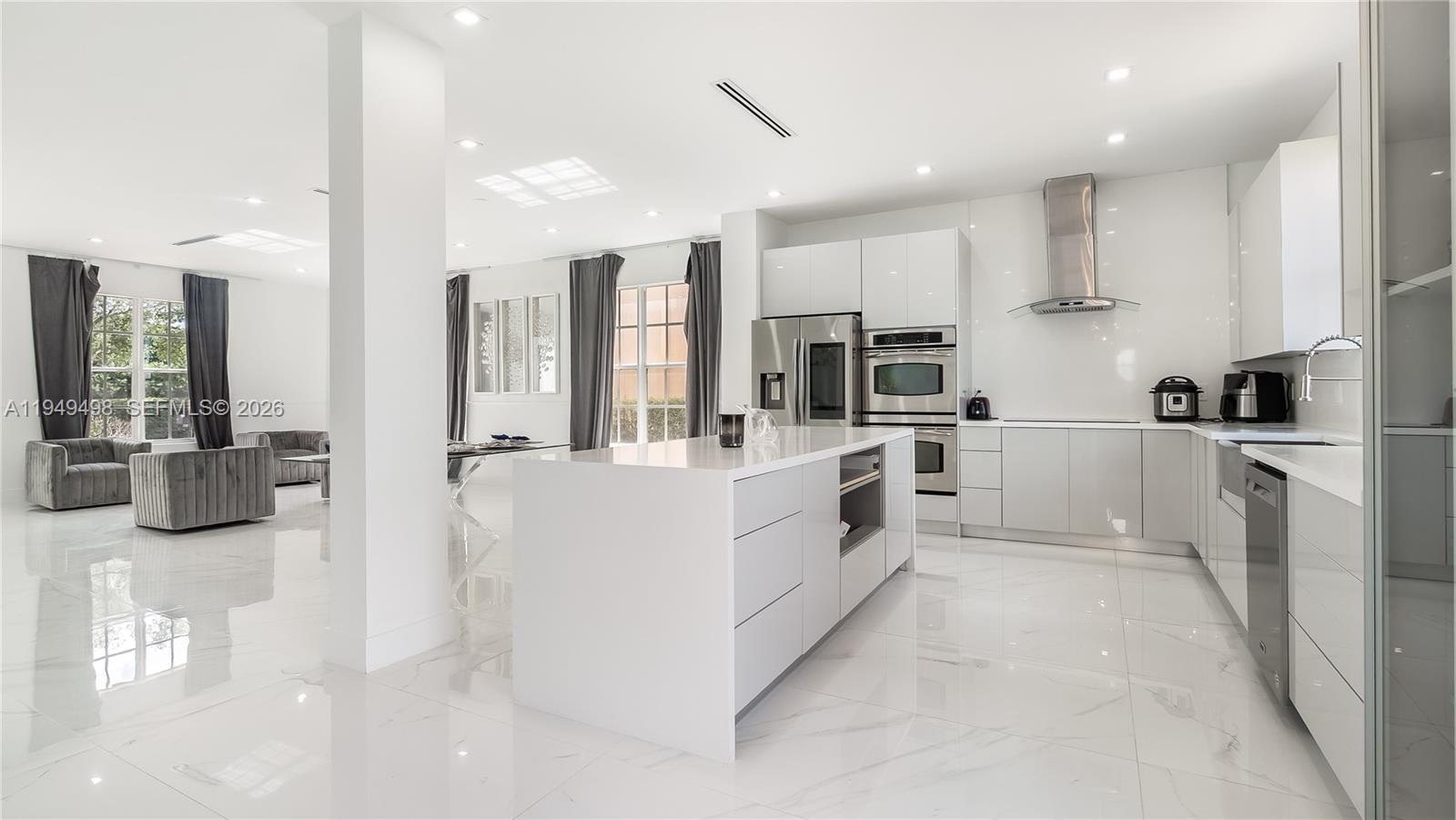 SUNSET FALLS PLAT 1 - Residential