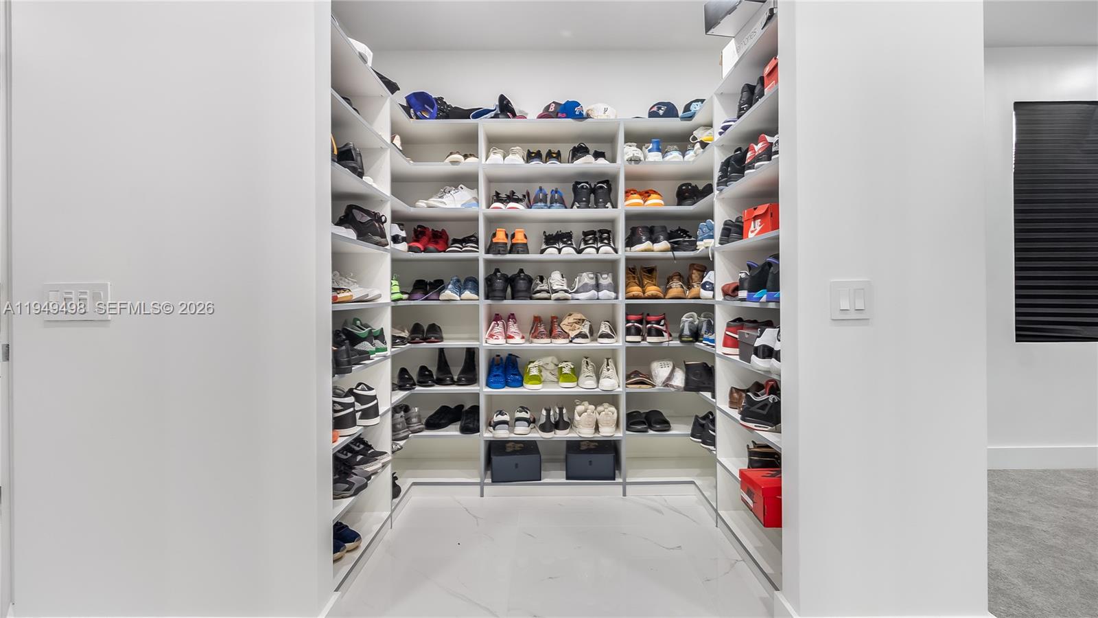 SUNSET FALLS PLAT 1 - Residential