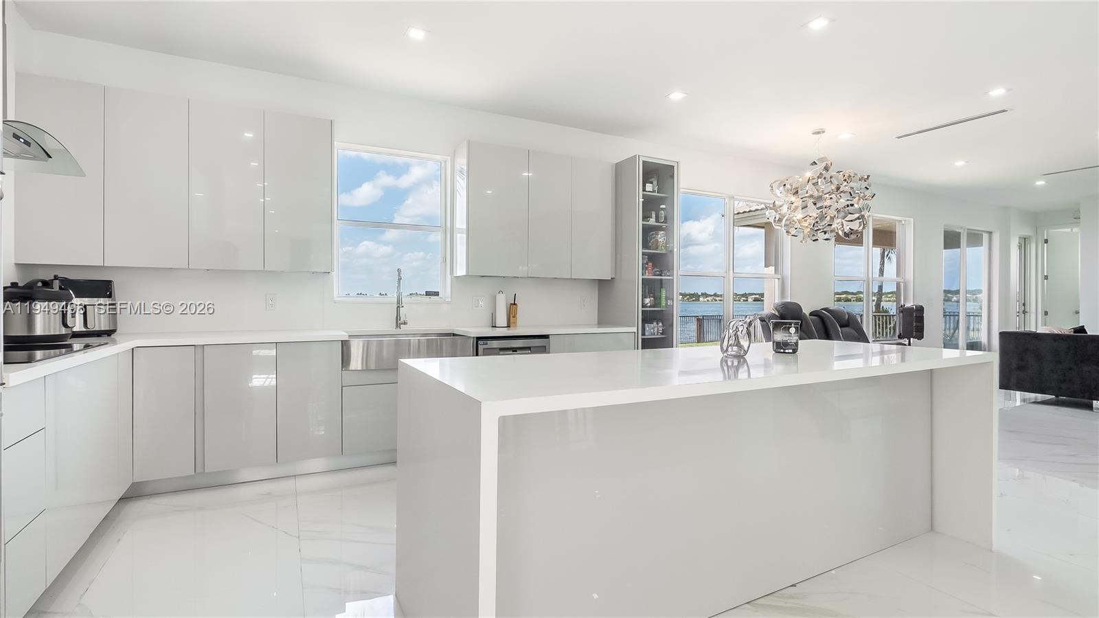 SUNSET FALLS PLAT 1 - Residential