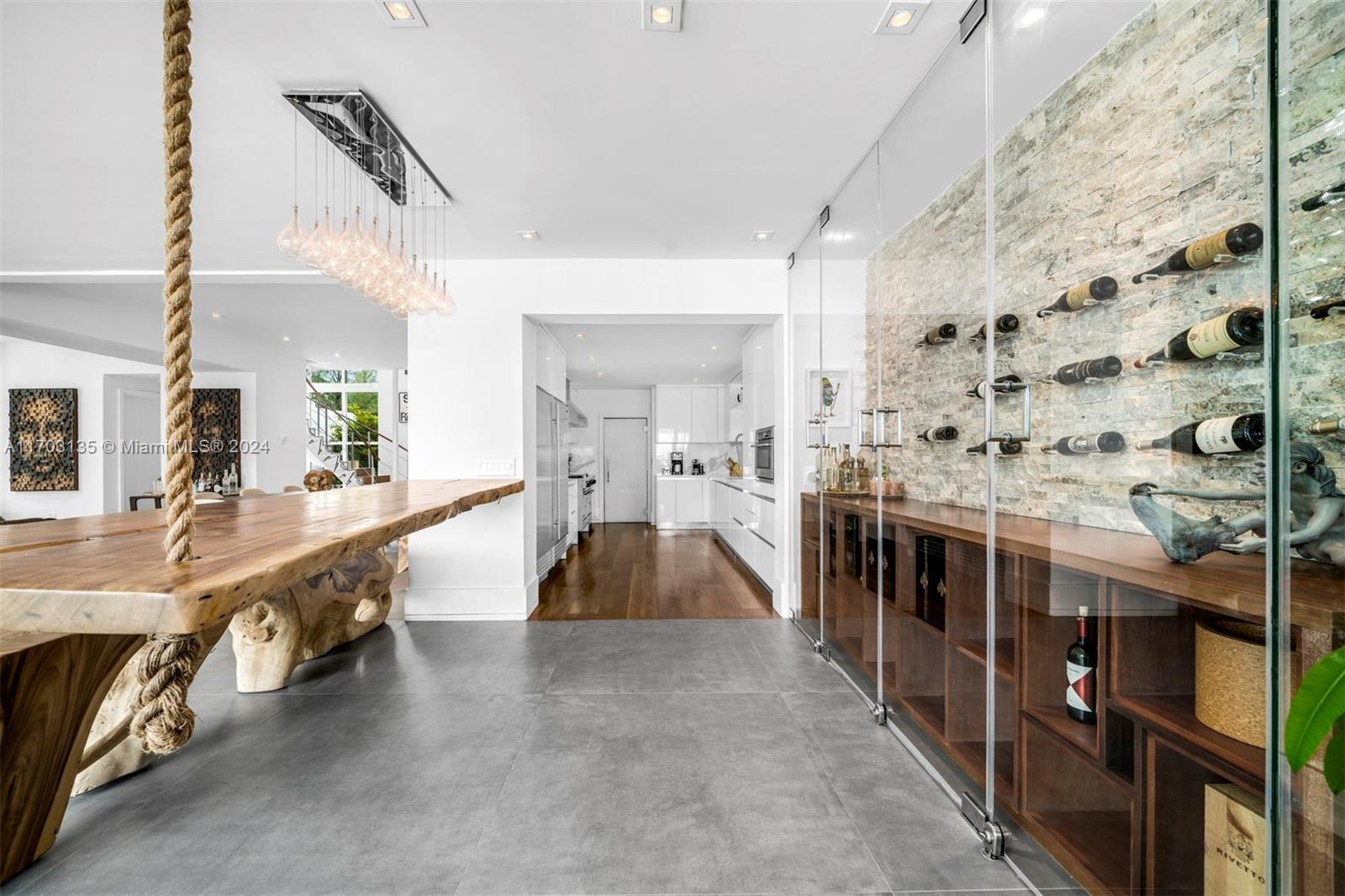 RIVO ALTO AMD - Residential