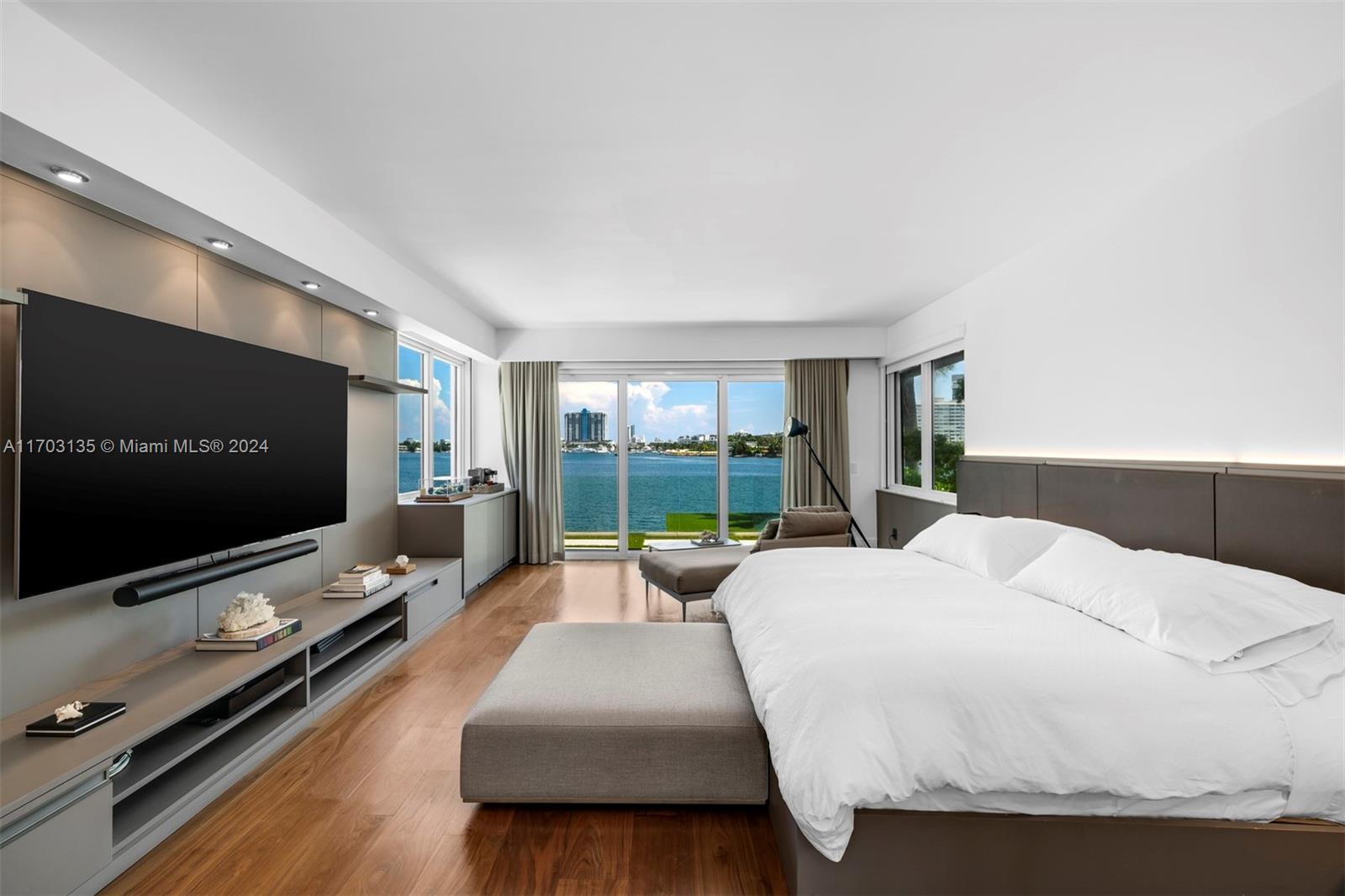 RIVO ALTO AMD - Residential