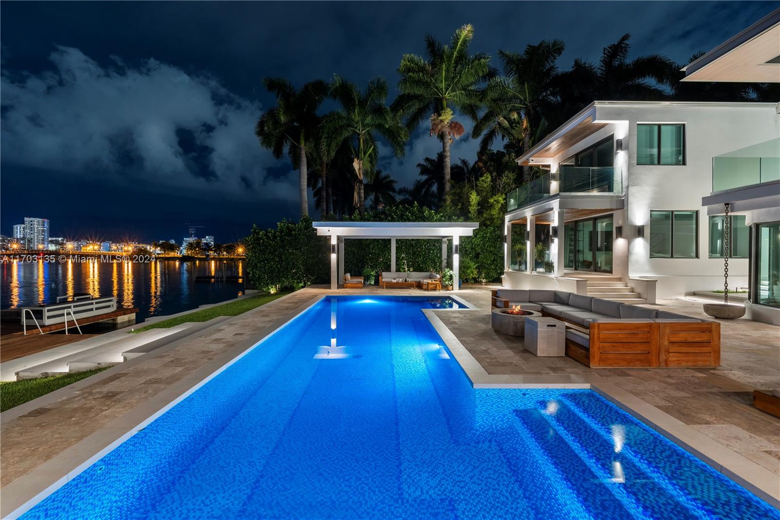 RIVO ALTO AMD - Residential