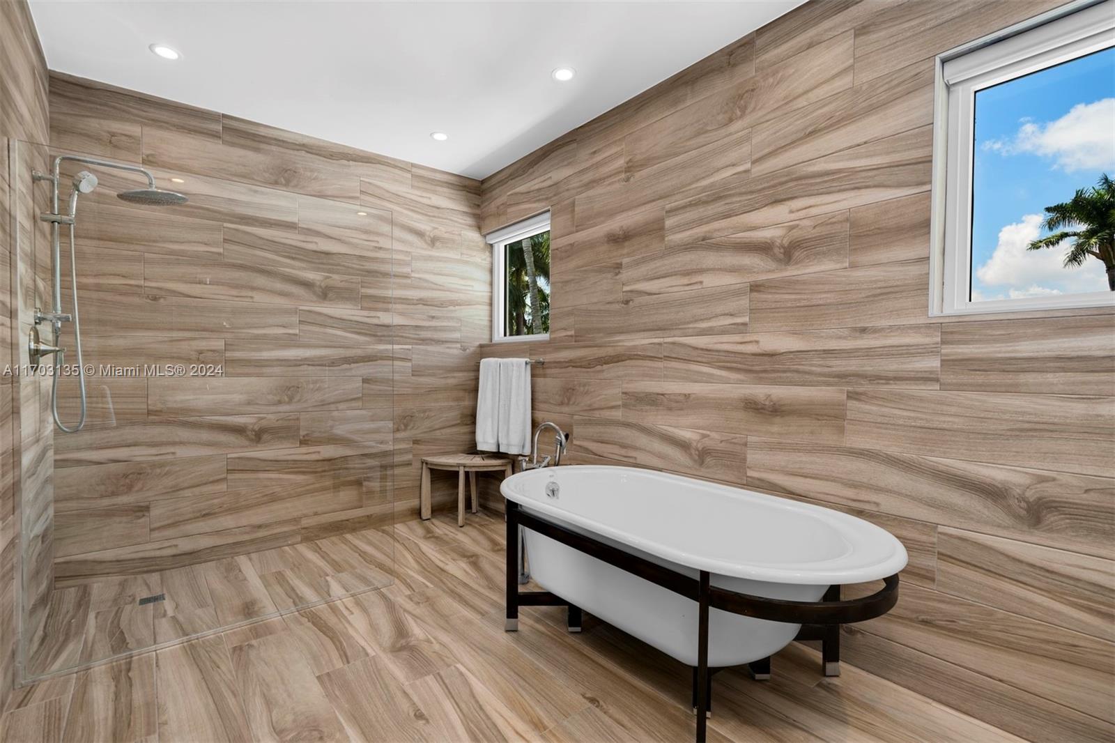 RIVO ALTO AMD - Residential