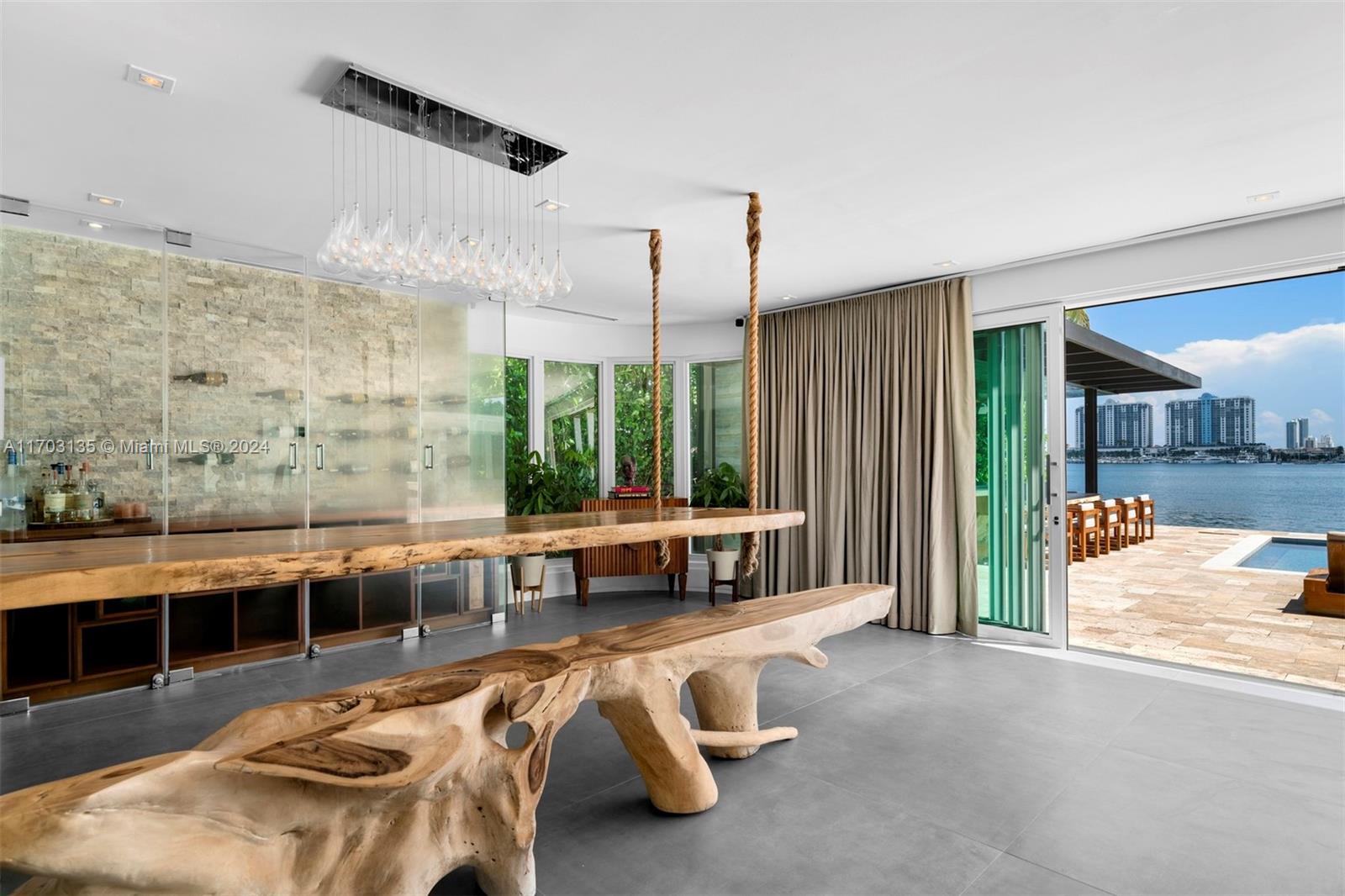 RIVO ALTO AMD - Residential