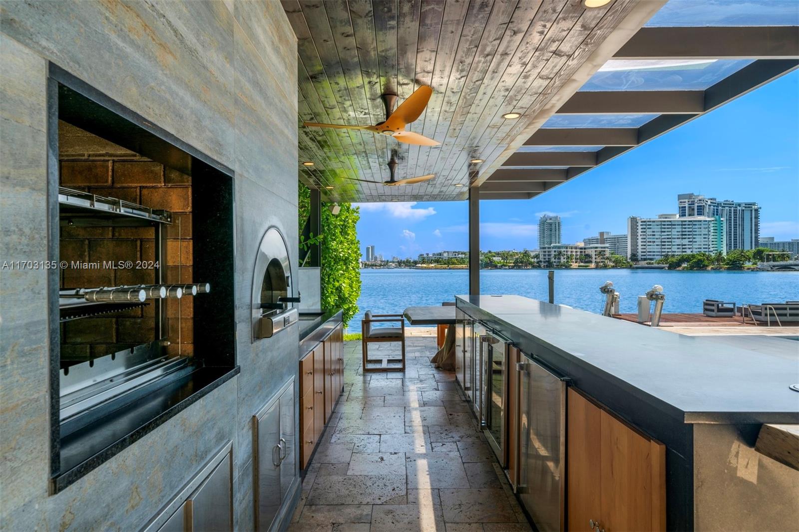 RIVO ALTO AMD - Residential