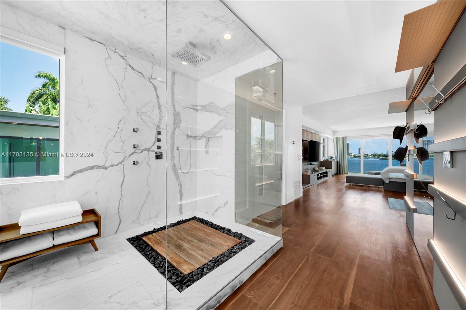 RIVO ALTO AMD - Residential