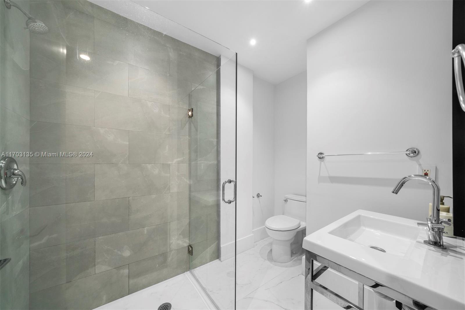 RIVO ALTO AMD - Residential