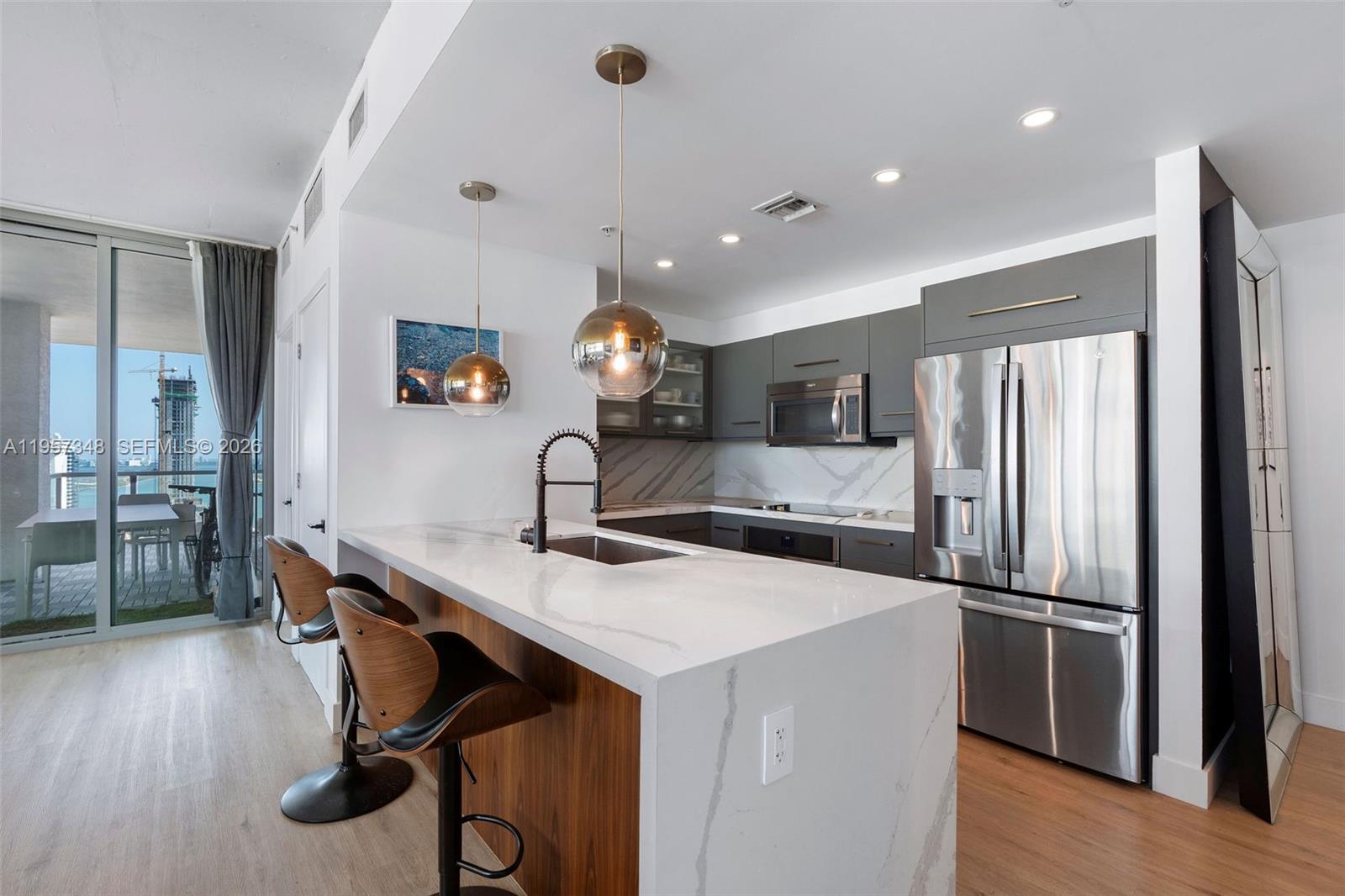 3301 NE 1st Ave H2215