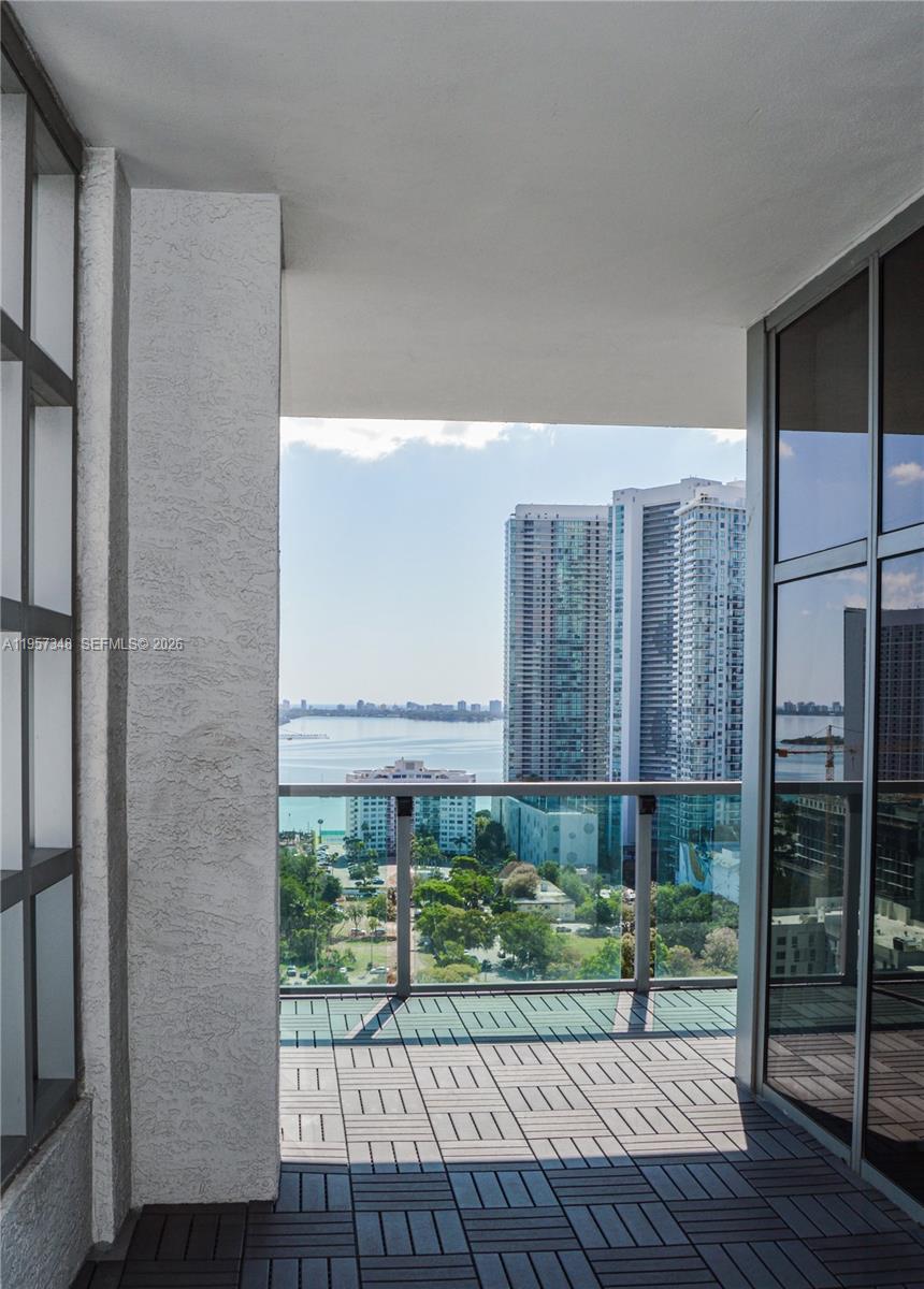 FOUR MIDTOWN MIAMI CONDO - Residential