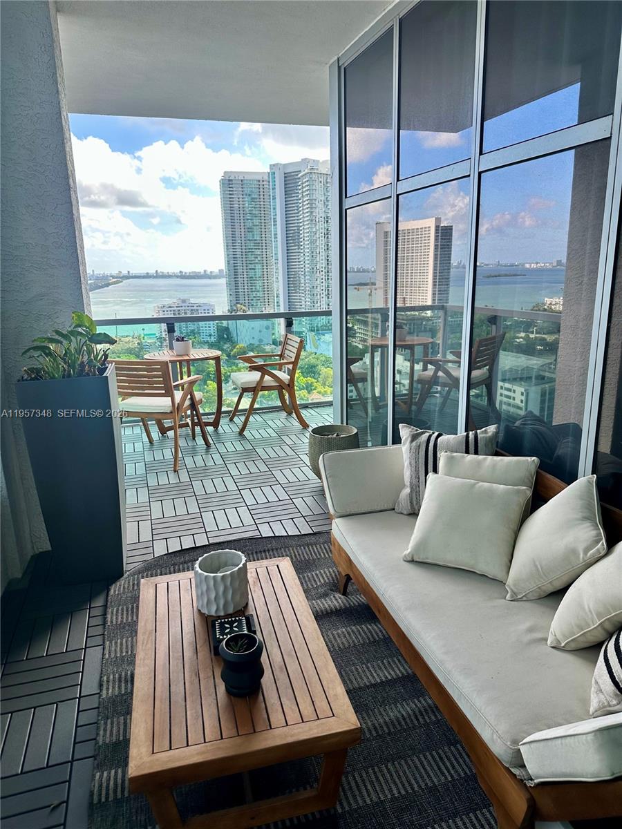 FOUR MIDTOWN MIAMI CONDO - Residential