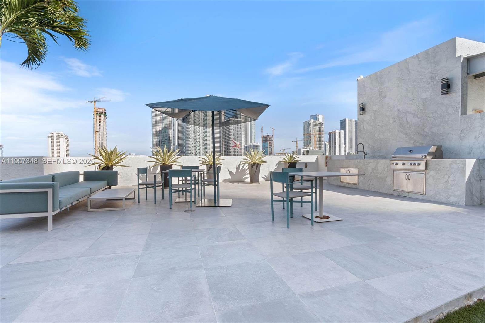 FOUR MIDTOWN MIAMI CONDO - Residential