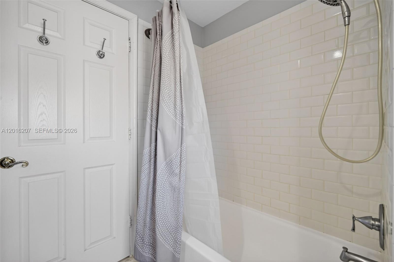 Pembroke Isles - Residential