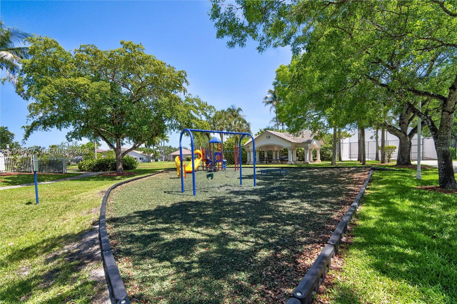 Pembroke Isles - Residential