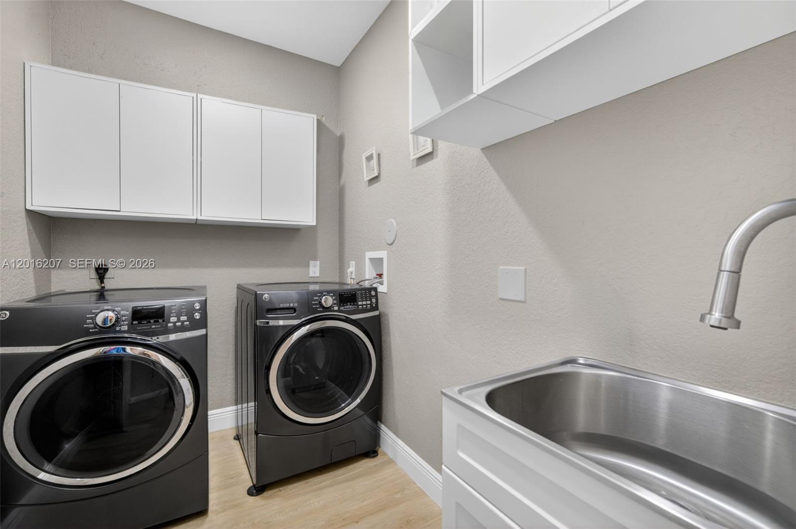 Pembroke Isles - Residential
