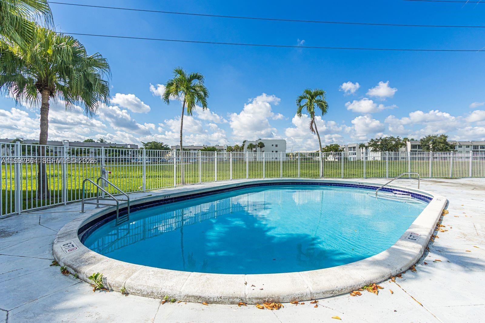 SUN RUN CONDO - Residential