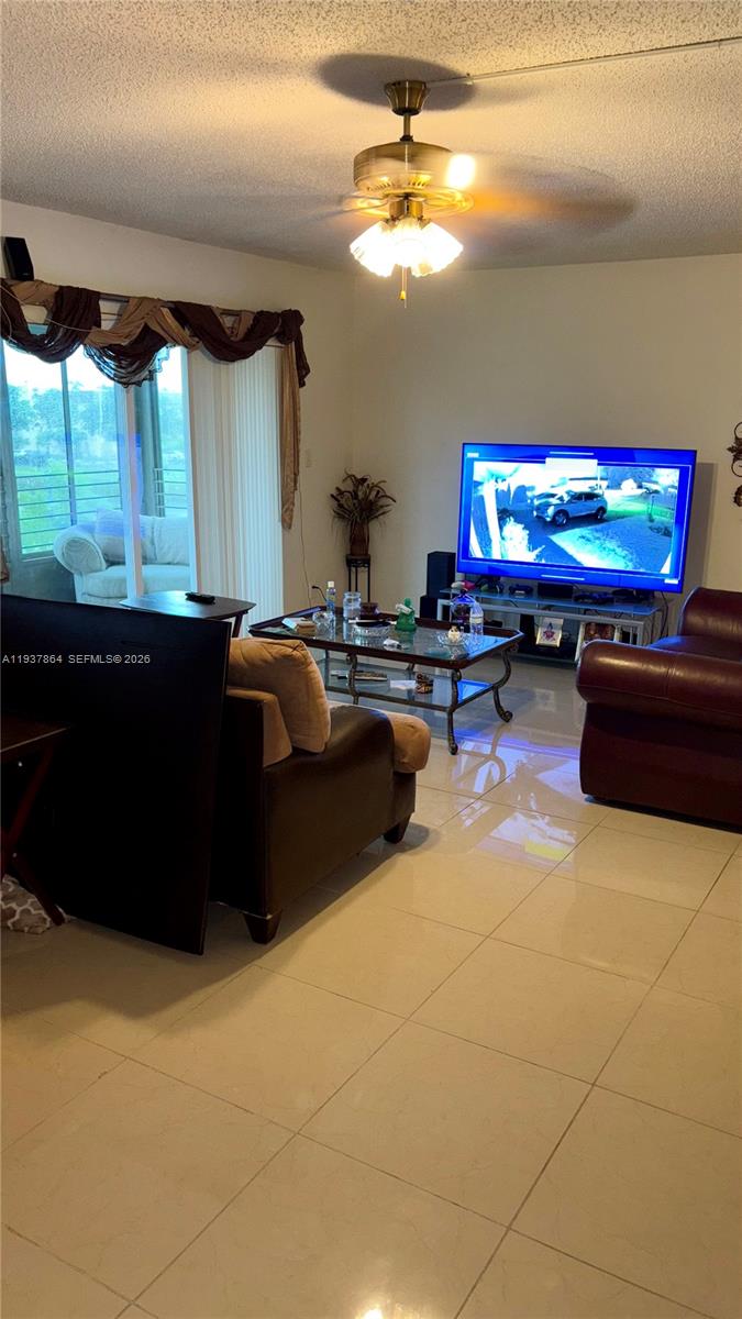 SUN RUN CONDO - Residential