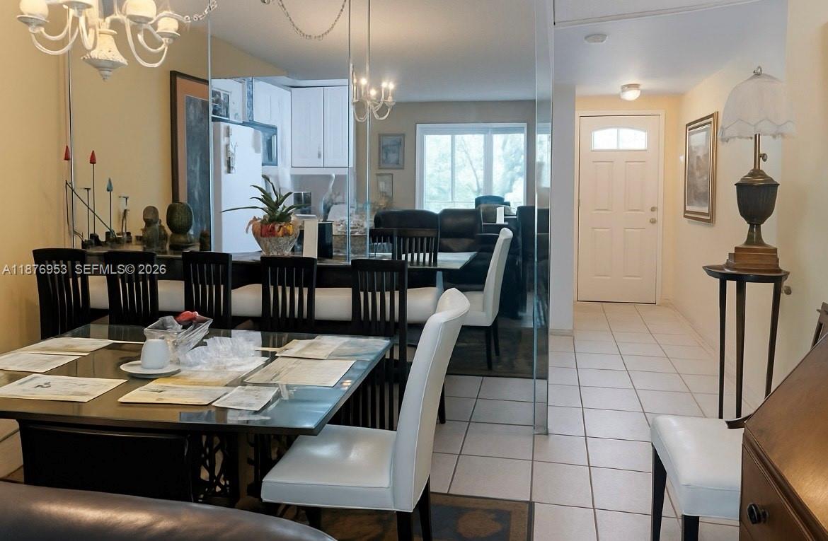 HOLLYBROOK GOLF AND - Residential