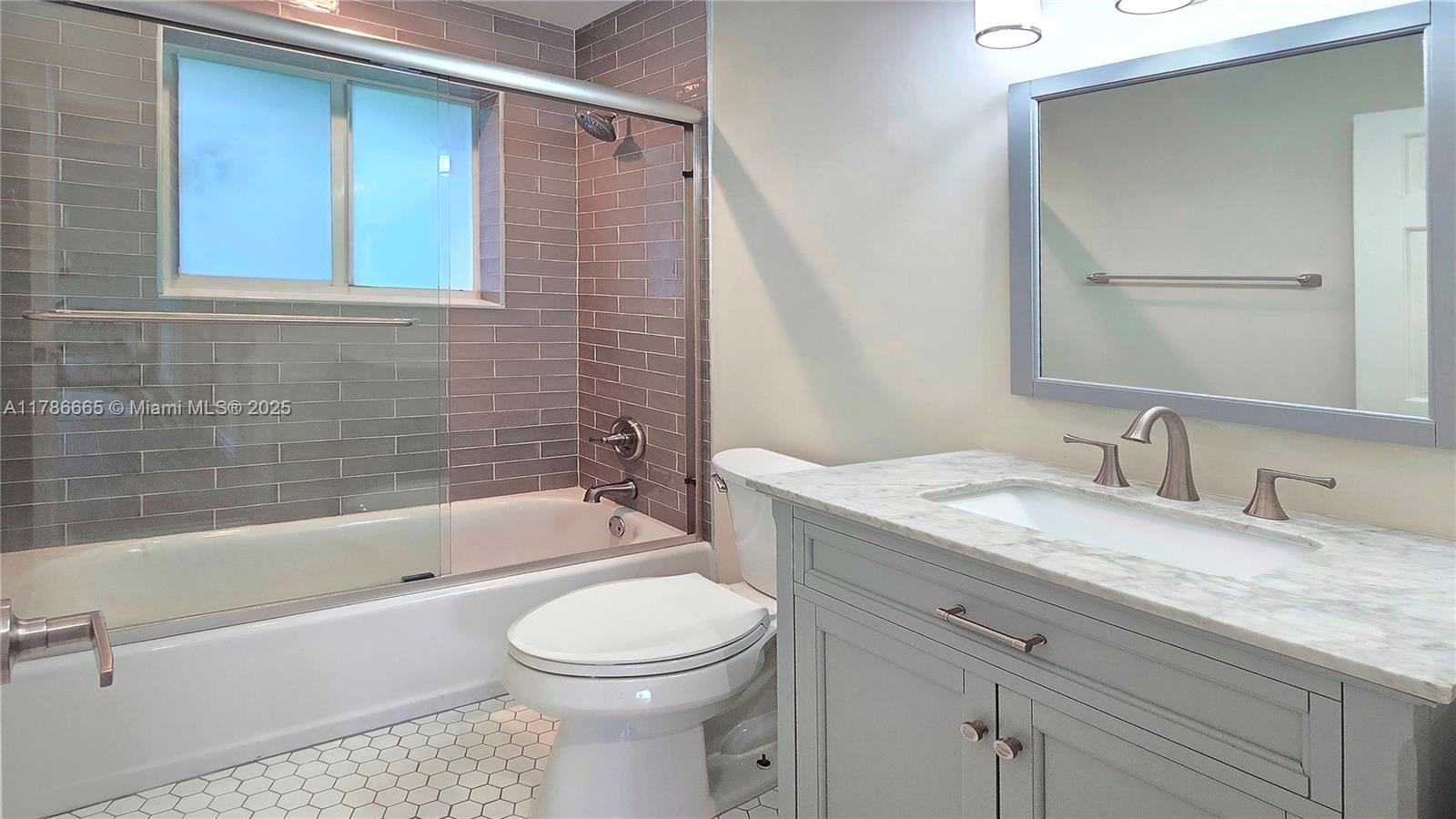 BOCA RATON SQUARE UNIT 2 - Residential Lease