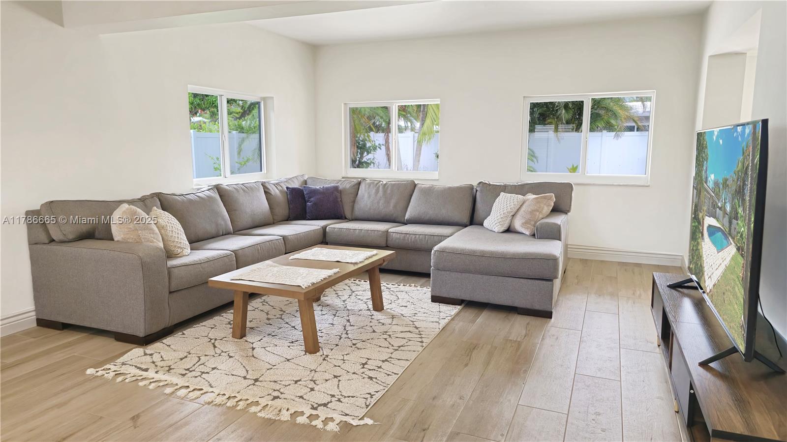 BOCA RATON SQUARE UNIT 2 - Residential Lease