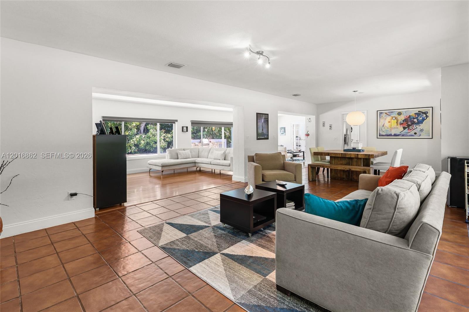 VILLAGE GROVE - Residential