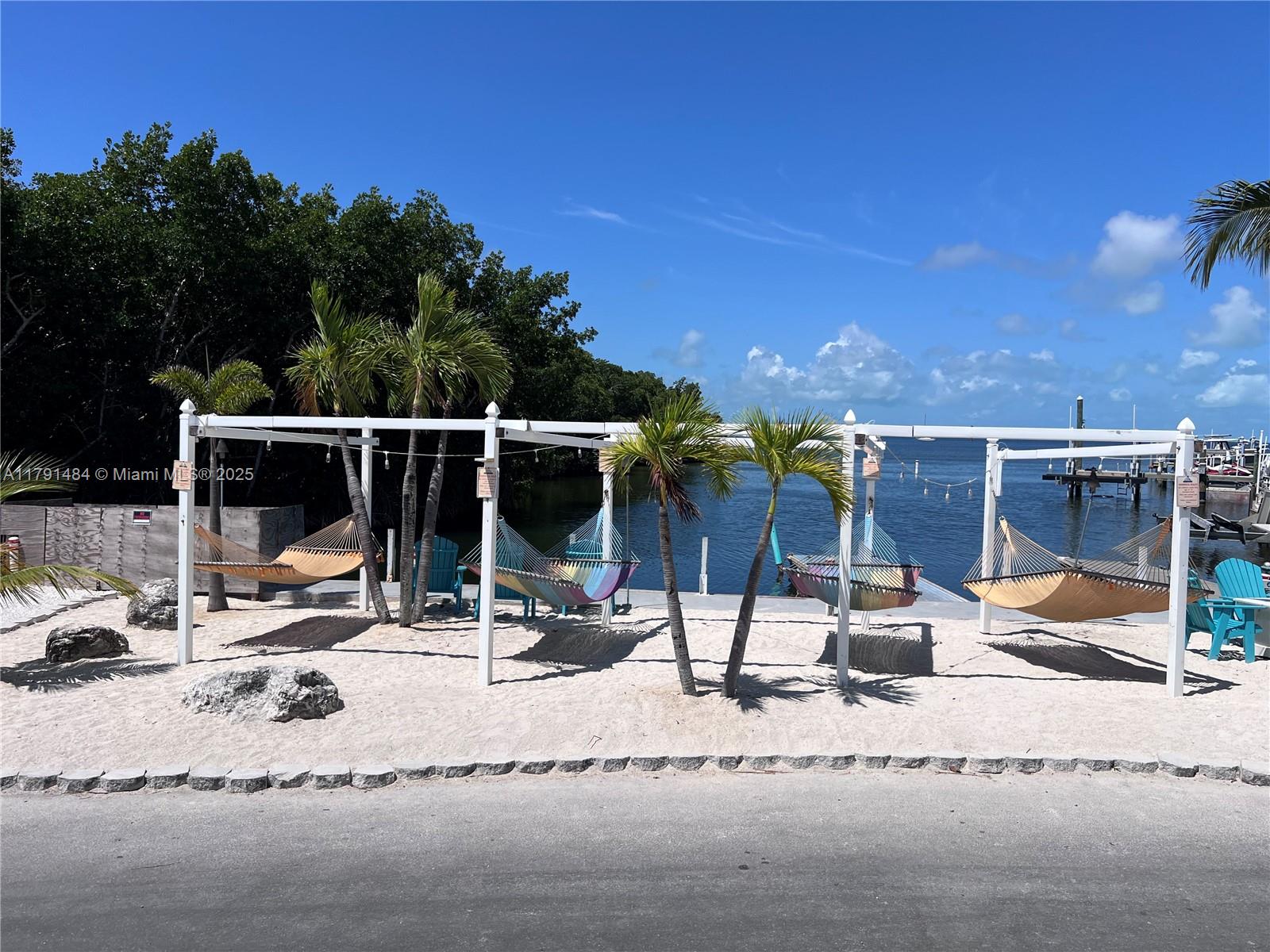 CALUSA CAMPGROUND - Land