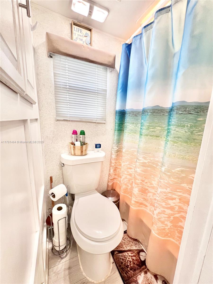 CALUSA CAMPGROUND - Land