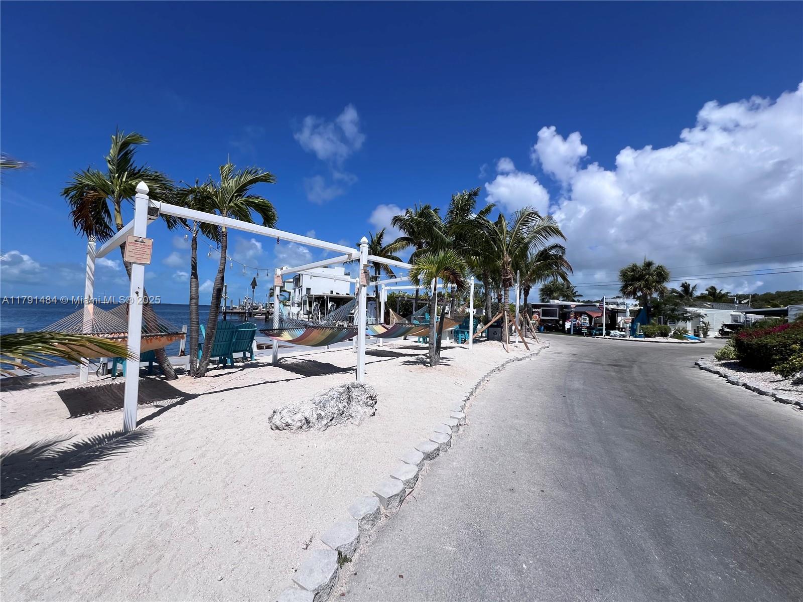 CALUSA CAMPGROUND - Land