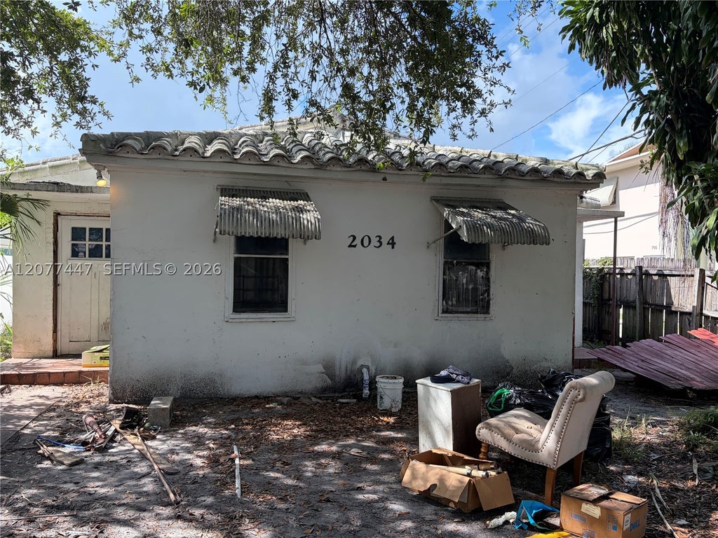Photo of 2034 Jefferson St, Hollywood, FL 33020 (MLS # A12077447)