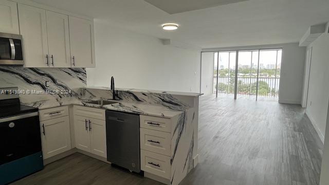 JADE WINDS GROUP - - Residential