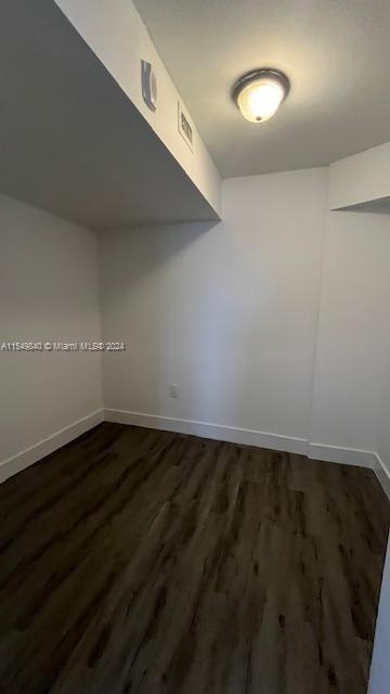 JADE WINDS GROUP - - Residential