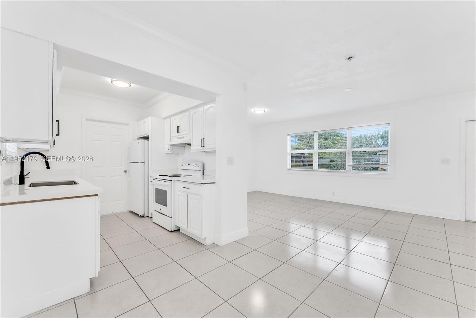 FLEETWOOD GARDENS SEC 1 - Residential Lease