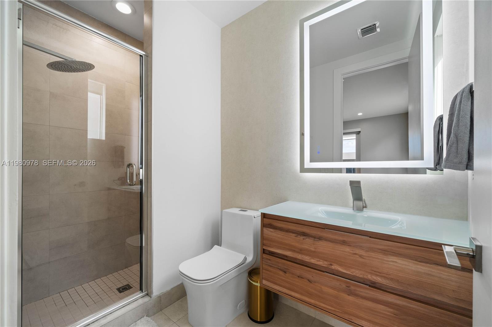 DORAL COMMONS RESIDENTIAL - Residential