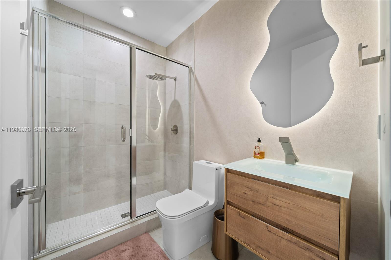 DORAL COMMONS RESIDENTIAL - Residential